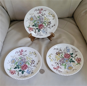 Copeland Spode Romney salad plates with multicolor floral bouquet and scalloped edges crazing present