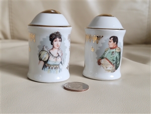 Napoleon Waterloo Porcelain de Luxe shakers