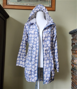 Pre-owned Denim and Co. women 2020s blue and white floral lightweight hooded parka sz S