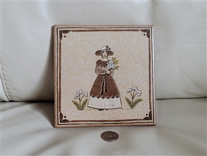 Red clay Italian TT tile with woman figure