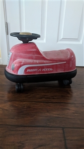 Radio Flyer bumper car indoor and outdoor fun