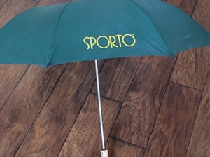 Unisex umbrella with wooden duck head handle