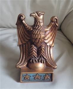 Gold Eagle bookend by Progressive Art 1965 display