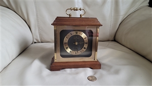 Hamilton wooden case clock wooden encasing