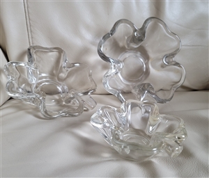 Clear glass Clover serving bowls