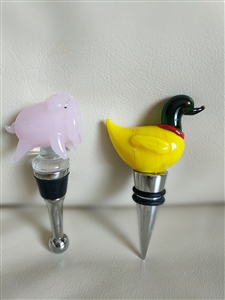 A Duck and a Pig piglet art glass bottle stoppers