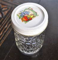 Ball medium glass jar in diamond pattern