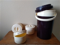 Retro style hard plastic storage with lidded cups
