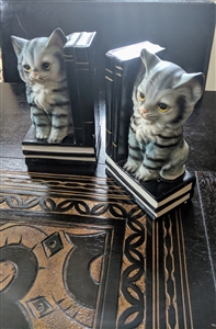 Porcelain Cats bookends Japan
