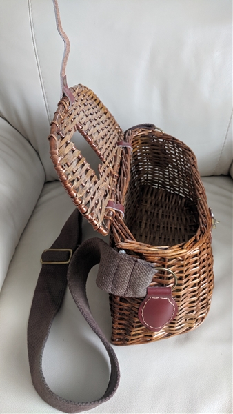 Creel fishing wicker basket functional Folk Art