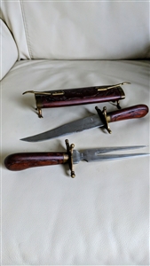 Wooden case brass design accents footed cutlery