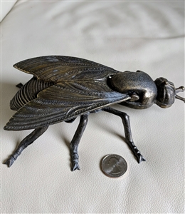 Gold tone metal large fly ashtray in great design