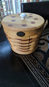 PETERBORO animal treats wooden basket with lid