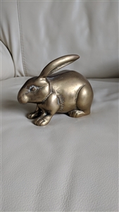 Solid brass sitting Bunny Rabbit paperweight decor