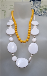 Round and oval shape plastic beads necklace Boho