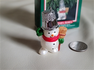 Timble Snowman 1988 Hallmark Christmas ornament