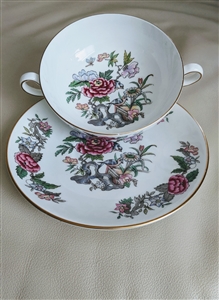 Wedgwood England Cathey soup cream bowl with plate