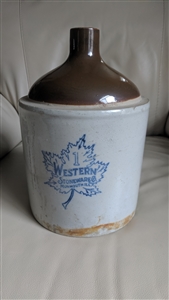 Maple Leaf Western Monmouth stoneware jug crock