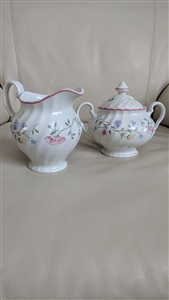 Johnson Brothers Summer Chintz creamer sugar bowl