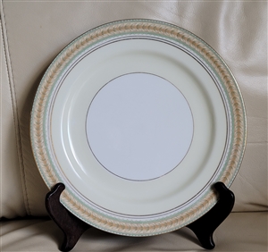 Elegant Barentz pattern from Noritake dinner plate