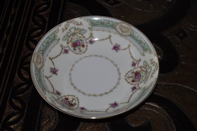 Kings Court porcelain dessert bowl elegant design