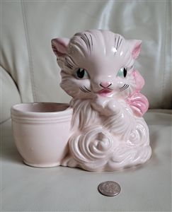 Hull porcelain Kitten flower planter