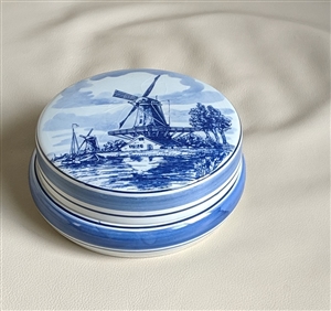 GKB Delft Blue round porcelain box Windmill decor