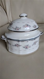 Noritake Traviata porcelain lidded sugar bowl