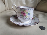 Footed teacup and saucer Petit Point Royal Albert