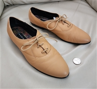 EUROPREP tan color elegant leather vintage shoes women sz 9