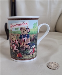 Boyds bears mug Picking Strawbearies porcelain cup