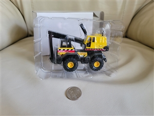 Tonka Mighty 748 Excavator Back Hoe with box