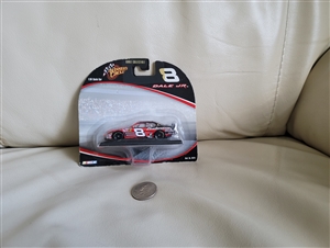 Winners Circle 8 Dale Jr 2006 car vintage toys