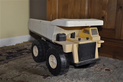 REMCO Road Champs large dump truck toy