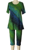 Plus size - Short Sleeve Capri Set - green tie dye print - poly/spandex