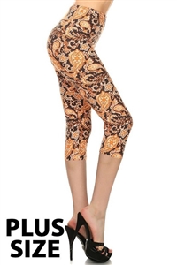 Capri leggings - plus size -  black/gold paisley