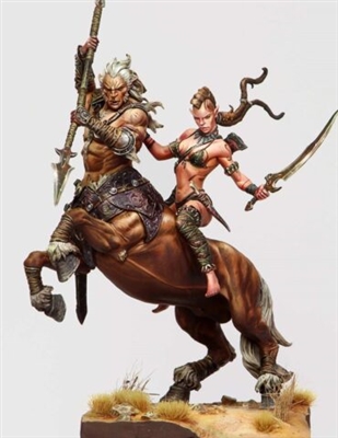 Resin cast. Two-figure fantasy vignette. 75mm
