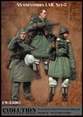 SS Grenadiers LAH 3 figure set