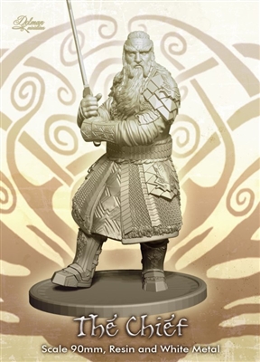 Fantasy full figure in 90mm.  Resin cast with white metal parts