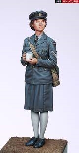 LM-16007 WAAF Assistant Section Leader 1940-1941, 1/16 scale resin full figure, 11 parts,  sculpted and box art by Sang Eon Lee