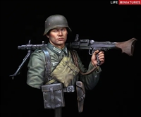 Resin cast bust in 1/10 scale