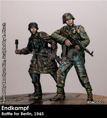 RADO Miniatures, RADO Endkampf Set - Berlin 1945, 2 figures, 1/35