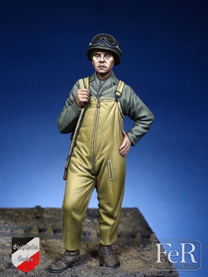 STH00002 U.S. Tank Crewman E.T.O. 2, 1/35 scale full figure, 4 resin parts including optional head, sculpted by Eduard Perez, box art by Jaume Ortiz