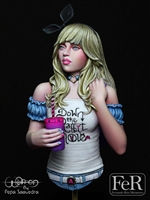 WOM00012 Alice, 1/12 scale resin, 3 pieces, sculpted by Pedro Fernandez , box art painted by Pepa Saavedra