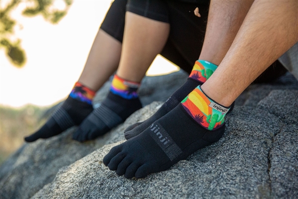 Injinji Spectrum Trail Socks - Mini Crew