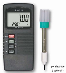 PH-221 /  Data Logger pH Meter Measures Temperature Too!