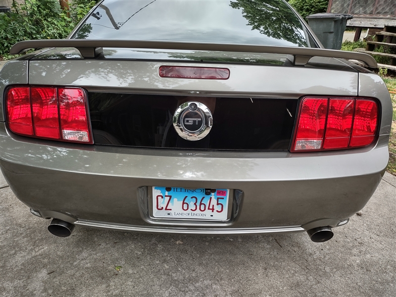 Mustang rear decklid blackout panel