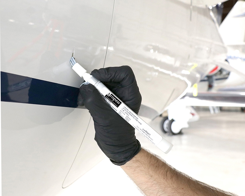 AroPen 2 -Component Paint Touch Up Pen - White Top Coat