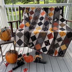 HA-LO-LO-WEEN Quilt Kit