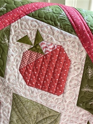 Strawberry Patches Quilt Kit